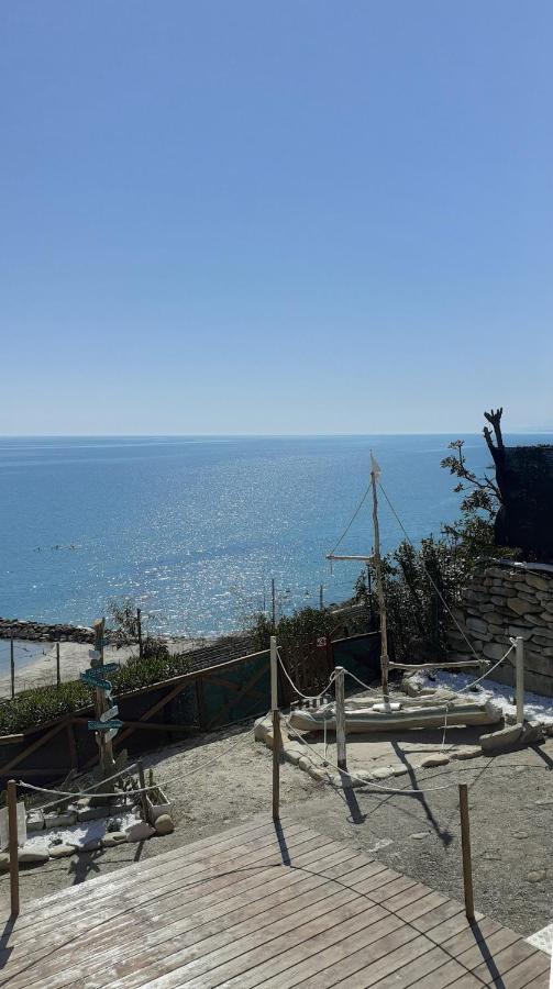 Vista D'Amare 호텔 페다소 외부 사진